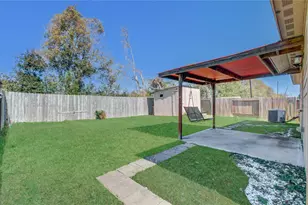 1315 Diamond Drape Dr, Rosharon, TX 77583 - Photo 25