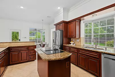 4506 Lowerby Lane, Sugar Land, TX 77479 - Photo 9