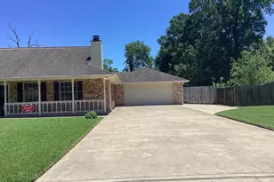 108 Greenleaf Dr, Lumberton, TX 77657 - Photo 3