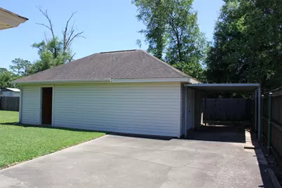 108 Greenleaf Drive, Lumberton, TX 77657 - Photo 11