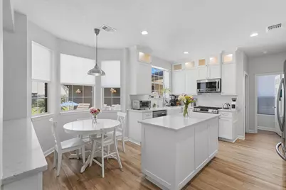 18 Hawkseye Place, The Woodlands, TX 77381 - Photo 11