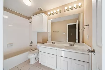 10 Dove Trace Circle, The Woodlands, TX 77382 - Photo 13