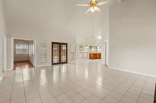 7410 Seton Lake Dr, Houston, TX 77086 - Photo 5