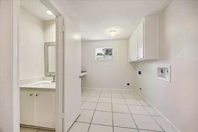 7618 Bankside Drive, Houston, TX 77071 - Photo 13