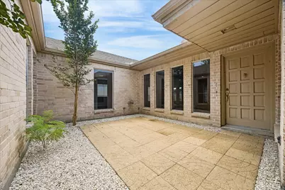 7618 Bankside Drive, Houston, TX 77071 - Photo 15