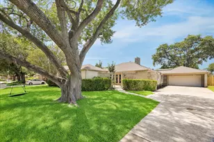 7618 Bankside Dr, Houston, TX 77071 - Photo 1