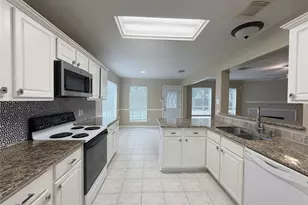 16438 Redbud Berry Ln, Cypress, TX 77433 - Photo 11