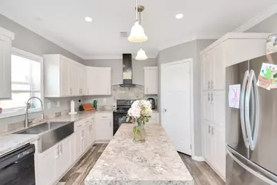 4731 Belton Lane Extension, Anahuac, TX 77514 - Photo 17