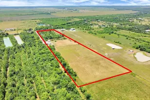 4731 Belton Ln Ext, Anahuac, TX 77514 - Photo 1