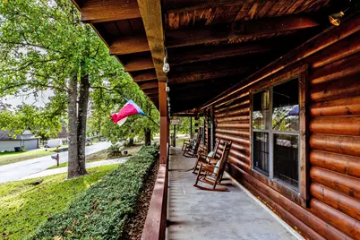 71 Hunters Creek Drive, Huntsville, TX 77340 - Photo 9