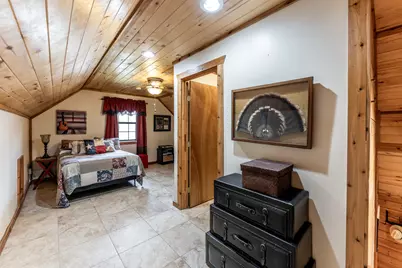 71 Hunters Creek Drive, Huntsville, TX 77340 - Photo 37