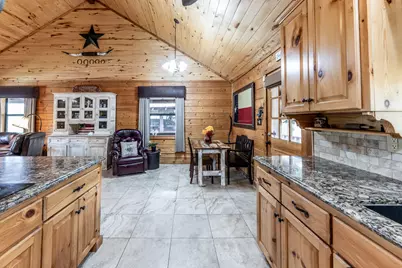 71 Hunters Creek Drive, Huntsville, TX 77340 - Photo 25