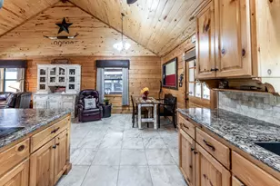 71 Hunters Creek Dr, Huntsville, TX 77340 - Photo 25