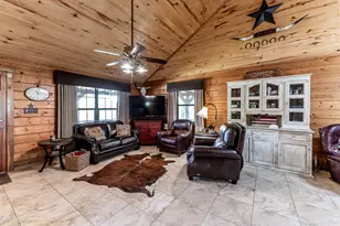 71 Hunters Creek Dr, Huntsville, TX 77340 - Photo 19