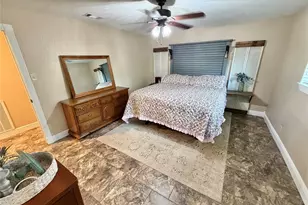 6214 1st St, Danbury, TX 77534 - Photo 23