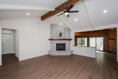 9719 Springmont Drive, Houston, TX 77080 - Photo 21