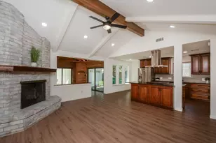 9719 Springmont Dr, Houston, TX 77080 - Photo 23