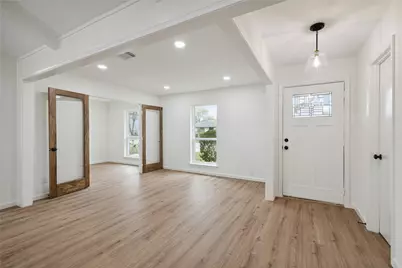9719 Springmont Drive, Houston, TX 77080 - Photo 39