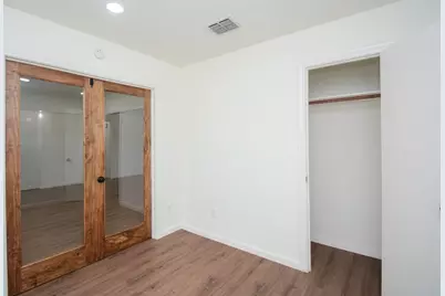 9719 Springmont Drive, Houston, TX 77080 - Photo 15