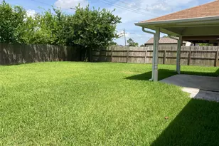 16727 Bougainvilla Ln, Friendswood, TX 77546 - Photo 13