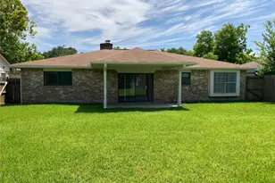 16727 Bougainvilla Ln, Friendswood, TX 77546 - Photo 15