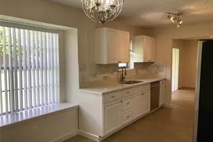 16727 Bougainvilla Ln, Friendswood, TX 77546 - Photo 7