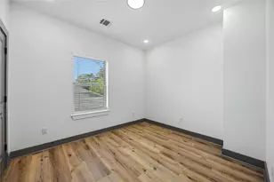 7949 Attwater St, Houston, TX 77028 - Photo 13