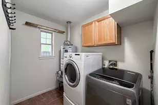 4717 Heron St, Hitchcock, TX 77563 - Photo 15