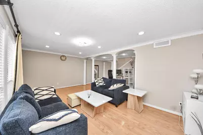 781 Country Place Drive #2043, Houston, TX 77079 - Photo 9