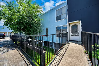 781 Country Place Drive #2043, Houston, TX 77079 - Photo 3