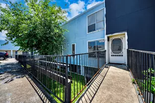781 Country Pl Dr, Houston, TX 77079 - Photo 3