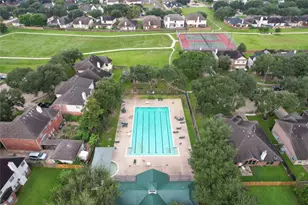 11931 McKinney Falls Ln, Sugar Land, TX 77498 - Photo 47
