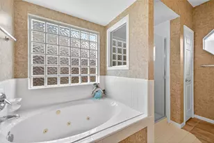 11931 McKinney Falls Ln, Sugar Land, TX 77498 - Photo 25