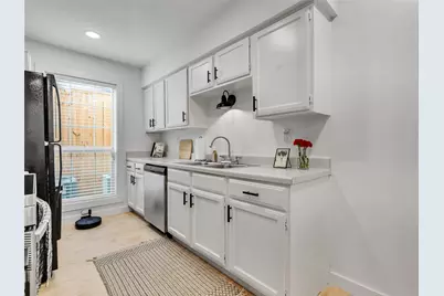 4200 Watson Street #201, Houston, TX 77009 - Photo 7