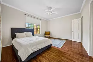 2255 Braeswood Park Dr, Houston, TX 77030 - Photo 13