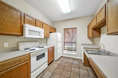 2255 Braeswood Park Drive #227, Houston, TX 77030 - Photo 31