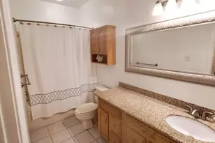 921 Marine Dr, Galveston, TX 77550 - Photo 9