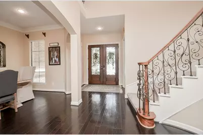 2015 Shadow Bend Drive, Sugar Land, TX 77479 - Photo 11