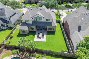 2015 Shadow Bend Dr, Sugar Land, TX 77479 - Photo 41