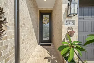 31418 Golden Cliffs Ln, Fulshear, TX 77441 - Photo 3