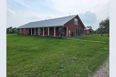 18010 County Road 48, Rosharon, TX 77583 - Photo 3