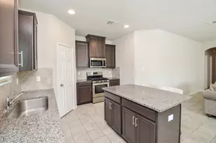 13312 Colby Meadow Dr, Houston, TX 77048 - Photo 7