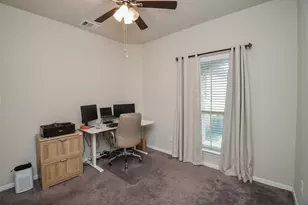 13312 Colby Meadow Dr, Houston, TX 77048 - Photo 17