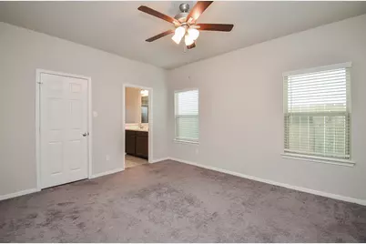 13312 Colby Meadow Drive, Houston, TX 77048 - Photo 11