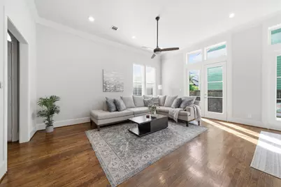 1360 W 25th Street, Houston, TX 77008 - Photo 5