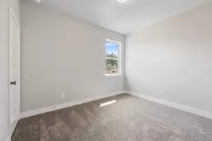 2058 Winepress Rd, Brenham, TX 77833 - Photo 9