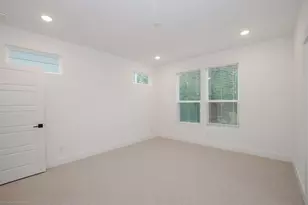 2054 Johanna Crk Dr, Houston, TX 77055 - Photo 15