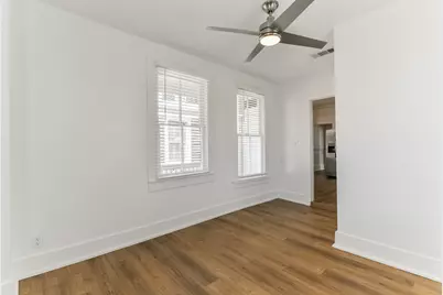 4007 Ball, Galveston, TX 77550 - Photo 11