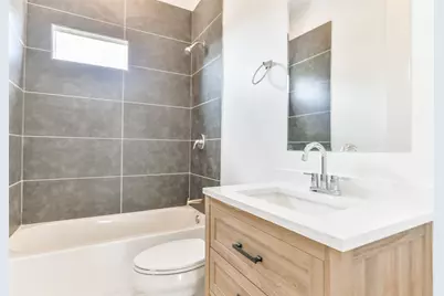 4007 Ball, Galveston, TX 77550 - Photo 43