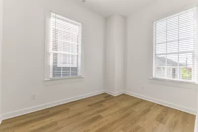 4007 Ball, Galveston, TX 77550 - Photo 45